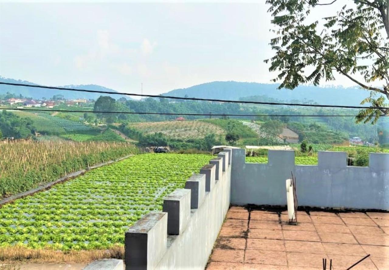 Villa Lembang Bunda Cikareumbi Exterior foto